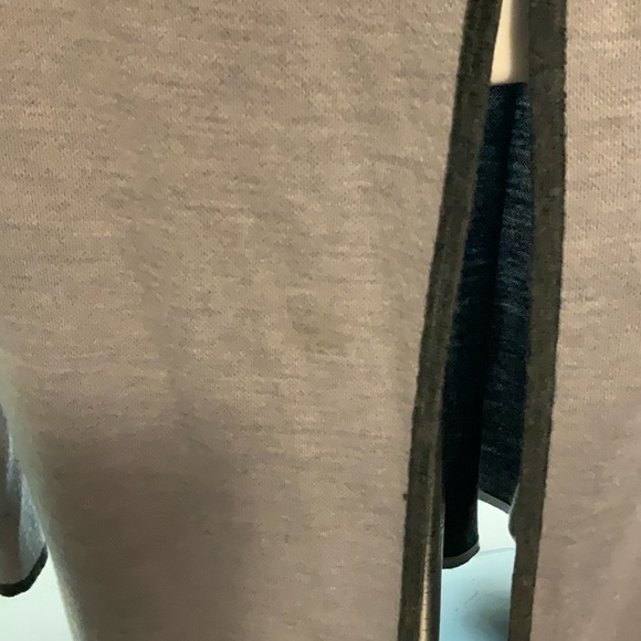 Blanc Noir Charcoal Knit Cardigan - Picture 2 of 8